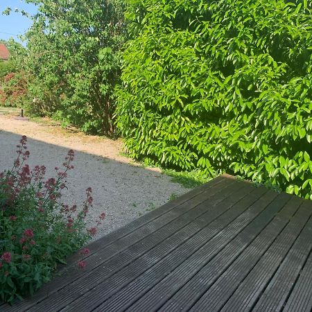 Bed and Breakfast La Ferme D'Aristide Saillenard Esterno foto