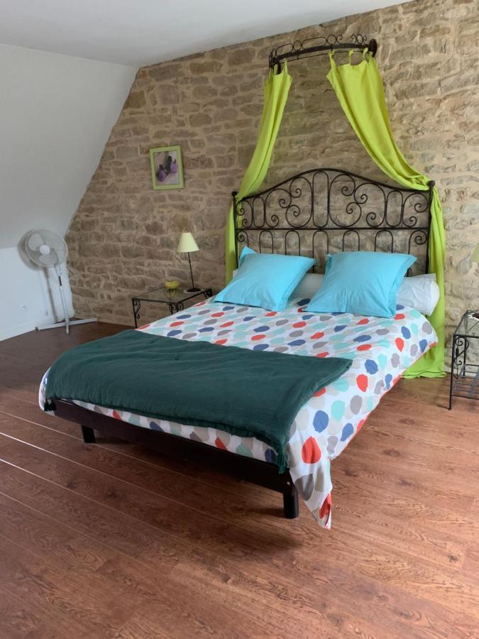 Bed and Breakfast La Ferme D'Aristide Saillenard Esterno foto