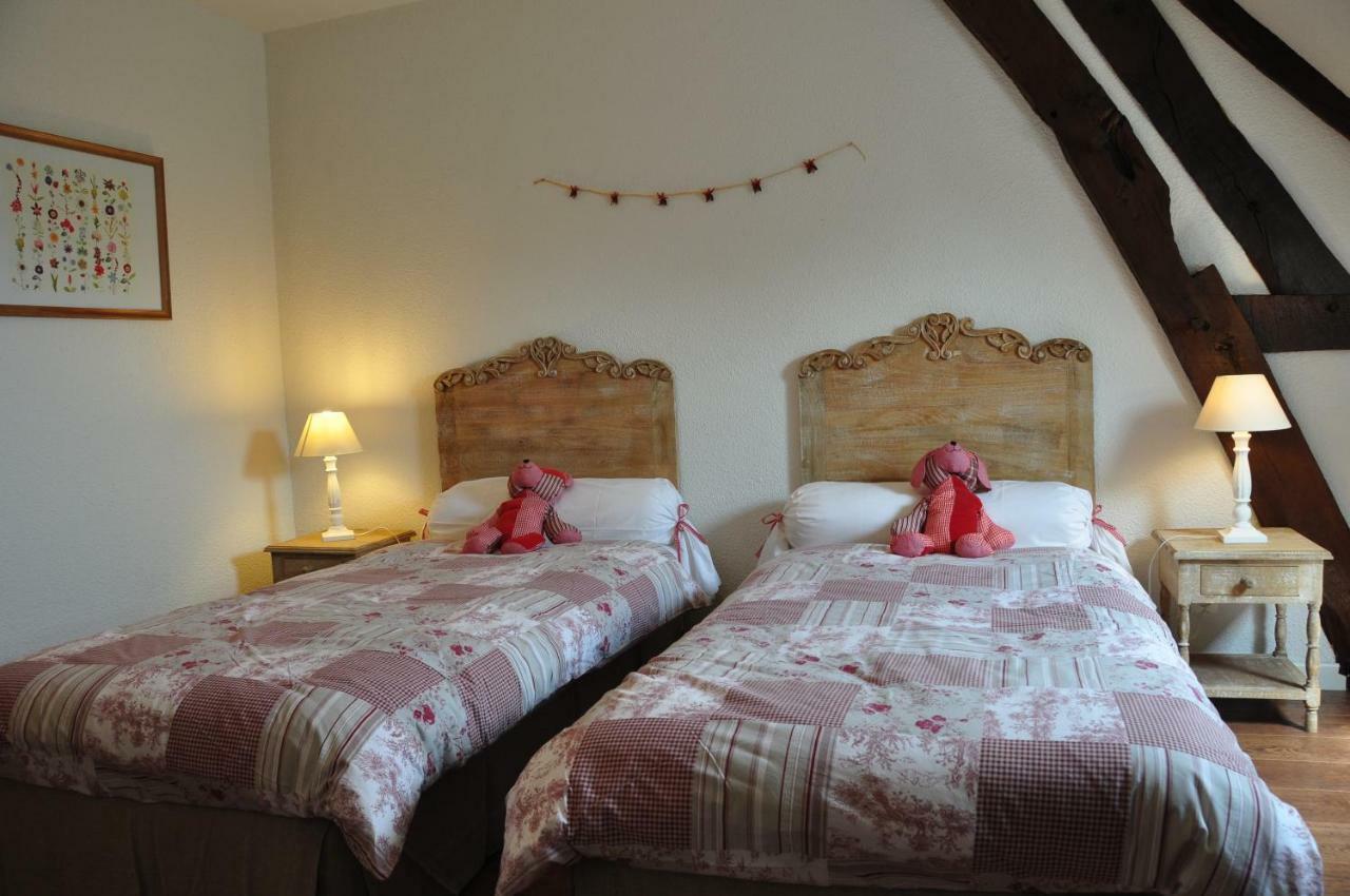 Bed and Breakfast La Ferme D'Aristide Saillenard Esterno foto