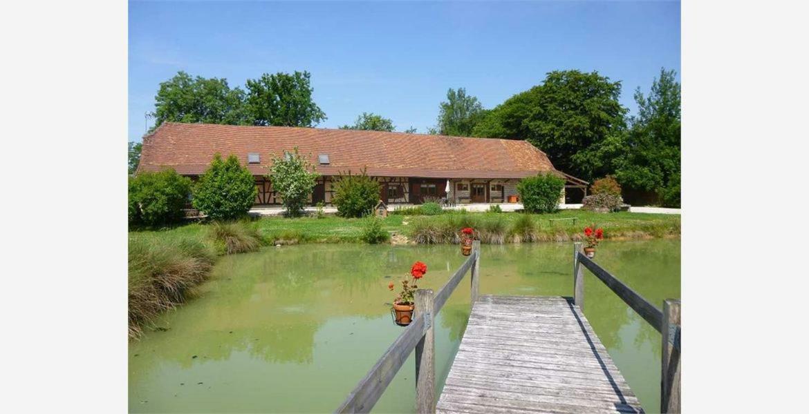 Bed and Breakfast La Ferme D'Aristide Saillenard Esterno foto